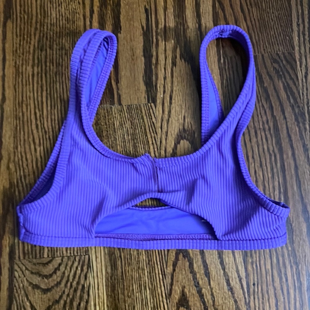 Small purple Frankie’s bikinis underboob top